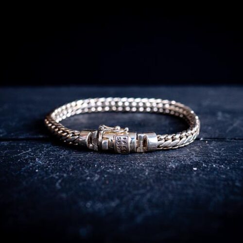 Zilveren dames en heren armband Strong XS