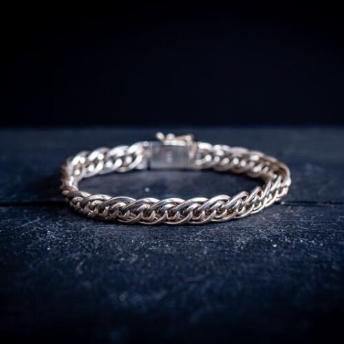 Zilveren dames armband beloved S