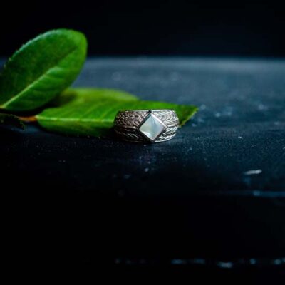 Ring Emma white
