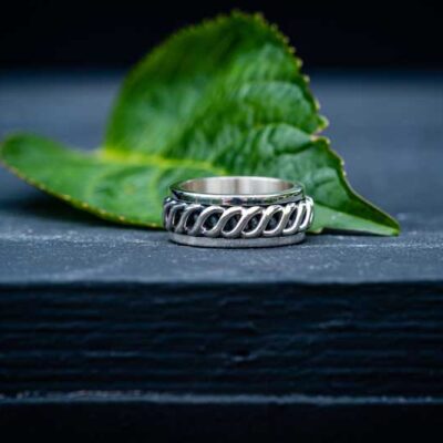 Zilveren dames en heren anti-stress ring Sacha