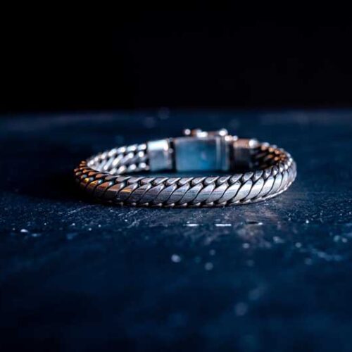 zilveren dames en heren armband Strong smal