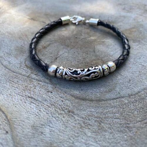 Lederen armbandje Sanur 1