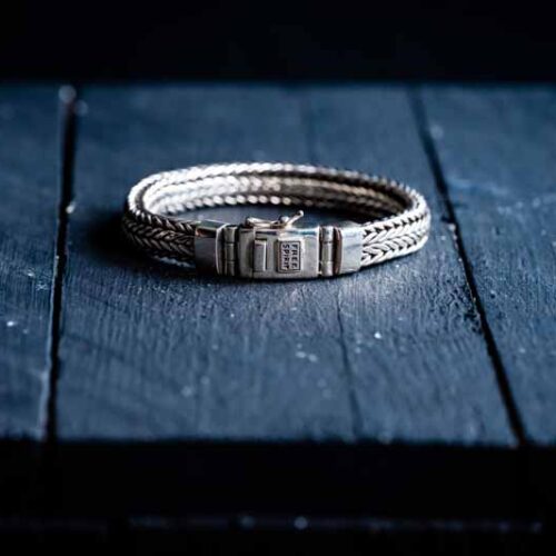 Zilveren dames en heren armband Kris medium