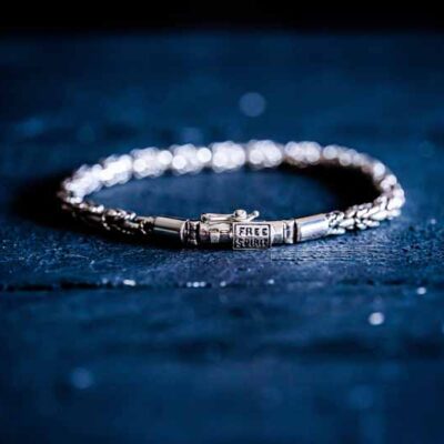 Zilveren dames en heren armband Suspicious