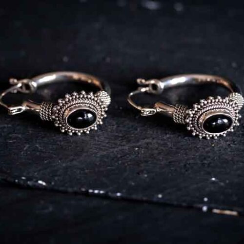 Zilveren oorbellen Sisi black