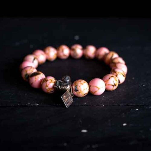 Kralen armband howliet licht roze met zilveren happy buddha