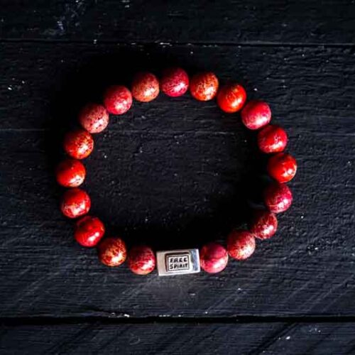 Kralen armband rode zee sediment met zilveren logoblokje