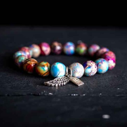 Kralen armband multi colour met beschermend engelen vleugeltje