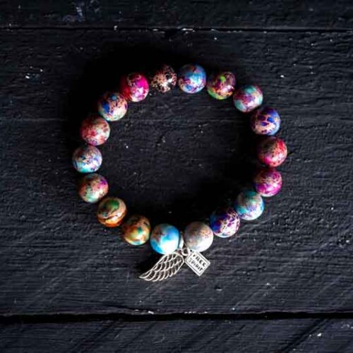 Kralen armband multi colour met beschermend engelen vleugeltje