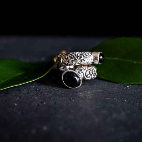 Zilveren dames ring Maira black