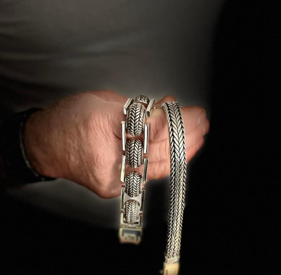 Ontdek je vrijheid met de Zilveren Armbanden Collectie