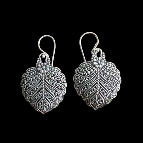 Zilveren oorbellen Yenni