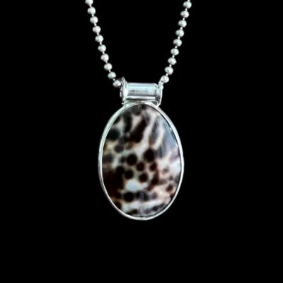 Hanger Leopard Ovaal 1