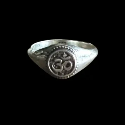 Zilveren dames en heren ring Ohm small