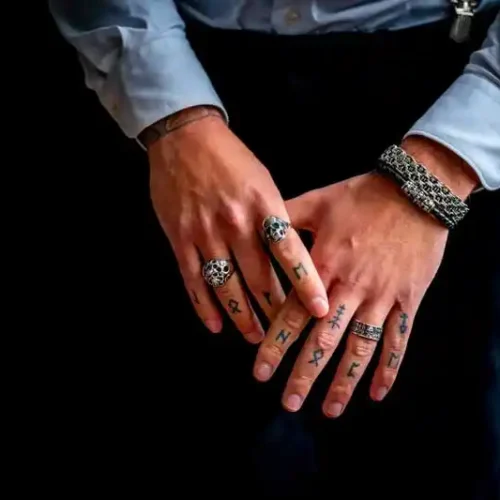 Zilveren heren ring Trunyan 2