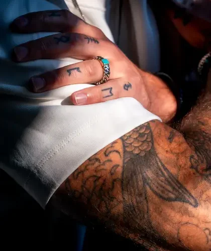 Zilveren dames en heren ring Strong blue