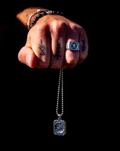 Zilveren heren ring Kompass