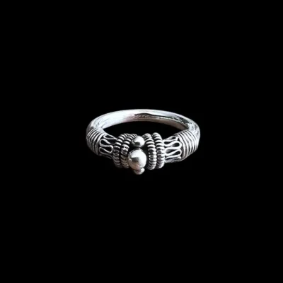 Zilveren dames ring Lombok