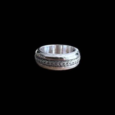 Zilveren dames en heren anti-stress ring Wish smal