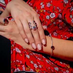 Zilveren dames ring Merah big