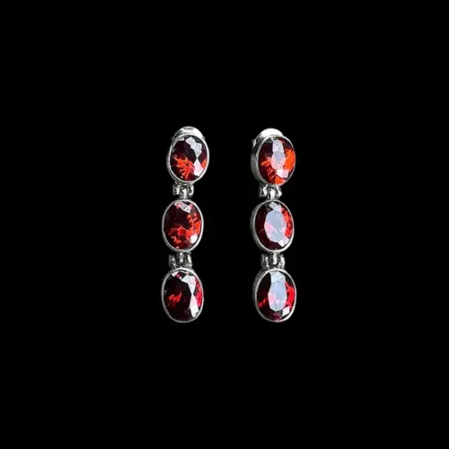 Zilveren oorbellen Merah