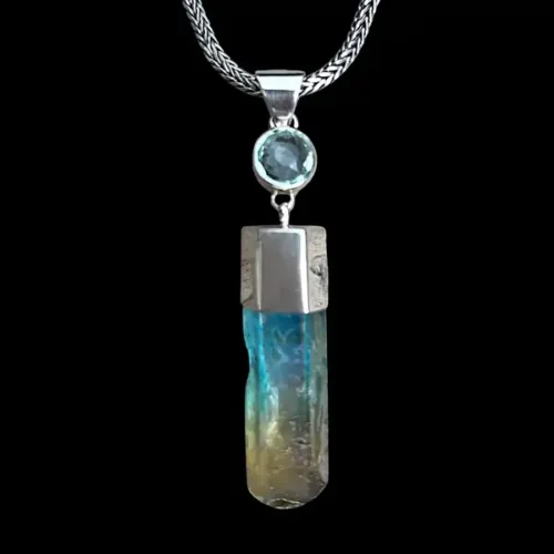 Regenboog hanger light blue 3