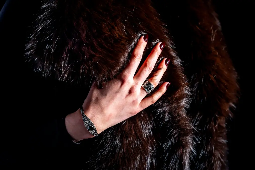 Zilveren dames ring Indra black 2 Zilveren dames ring Indra black - Afbeelding 2