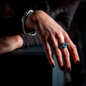 Zilveren dames ring Ferinda light blue