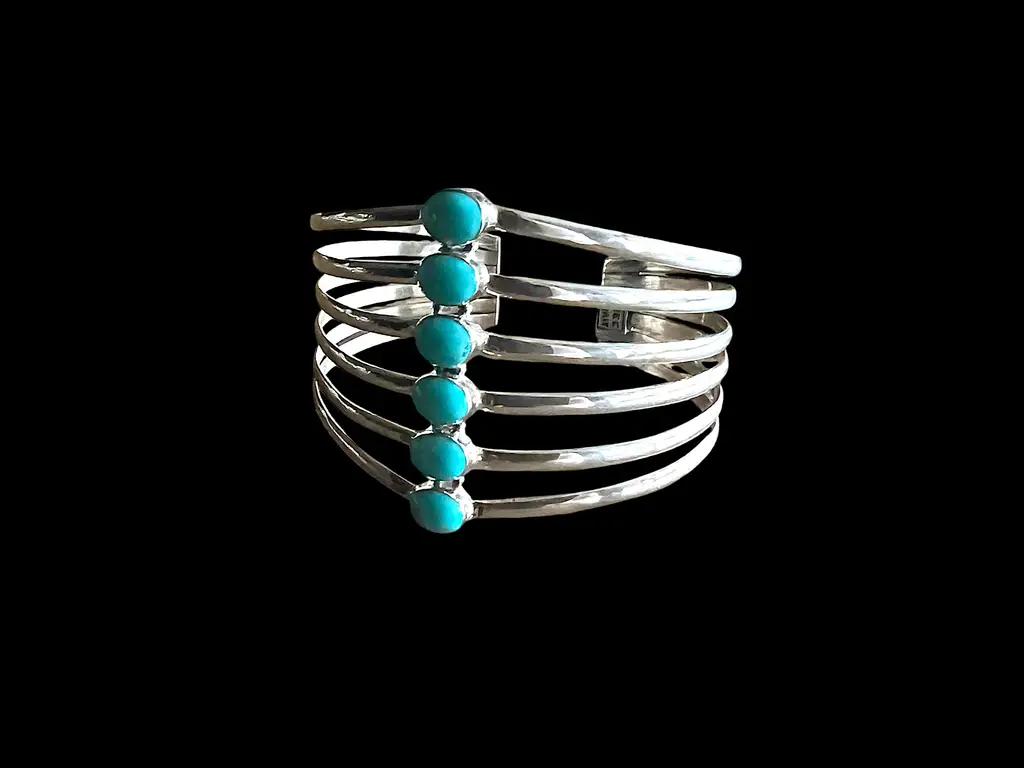 Zilveren dames armband Livine 1 Zilveren dames armband Livine