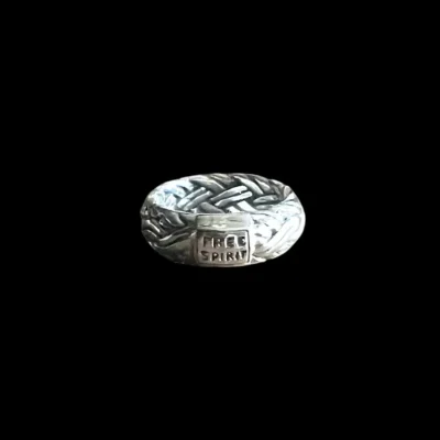 Zilveren dames en heren ring Truth