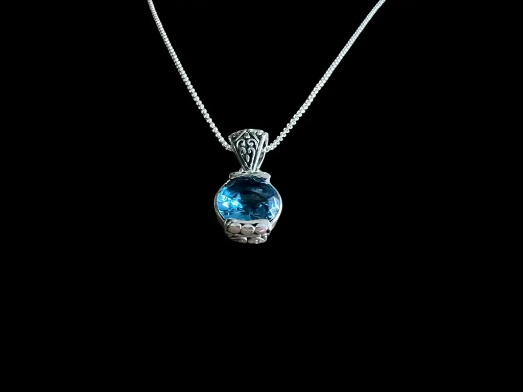 Zilveren dames hanger en ketting AÏda lightblue 3 Zilveren dames hanger en ketting AÏda lightblue - Afbeelding 3