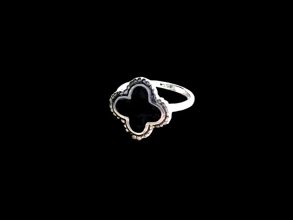 Zilveren dames ring Flower black big 1 Zilveren dames ring Flower black big