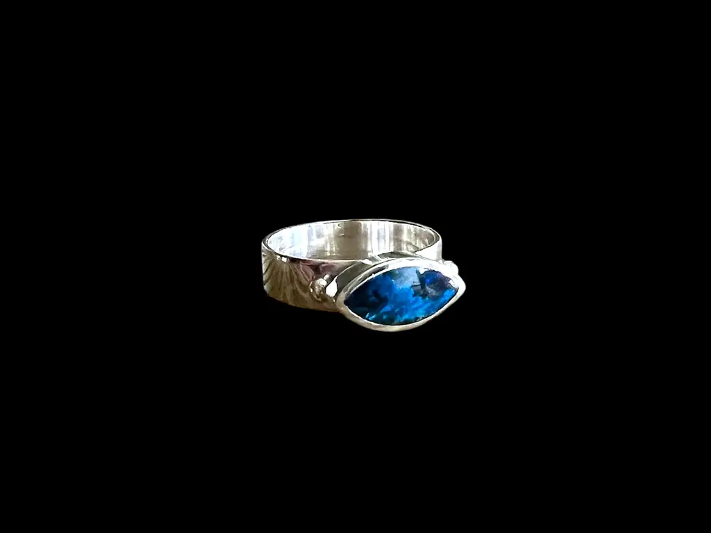 Zilveren dames ring Blue eye 1 Zilveren dames ring Blue eye