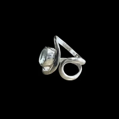 Zilveren dames ring Monique light blue