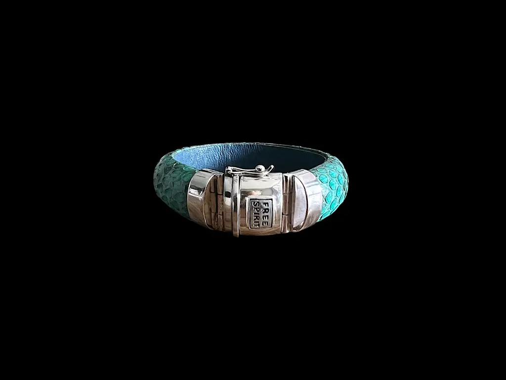Lederen dames en heren armband Goja blue XL 1 turkoois lederen armband met zilveren sluiting