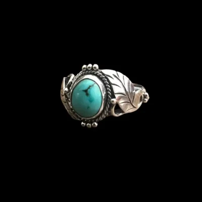 Zilveren ring met turkoois steen