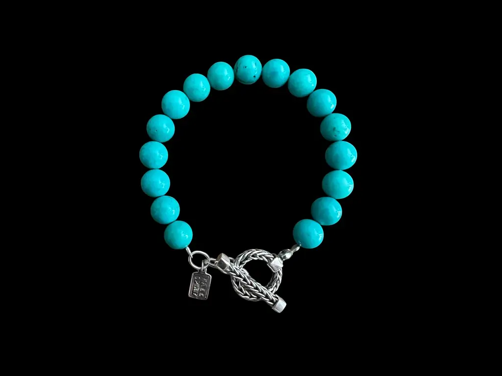 Kralenarmband Pearly full blue met turkoois kralen 1 Turquoise kralen armband met zilveren sluiting