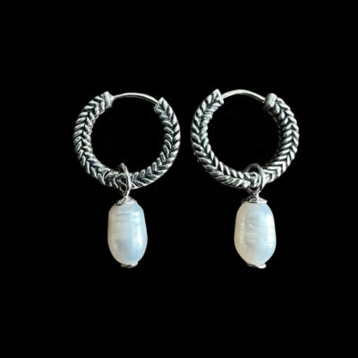 Zilveren oorbellen So beauty white big