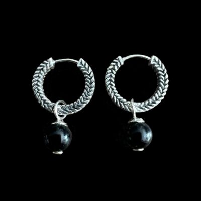 Zilveren oorbellen So beauty black big met onyx steentjes