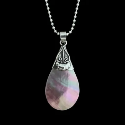 Hanger Olga met bruine seashell