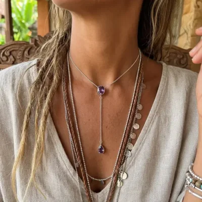 Zilveren ketting met amethist stenen