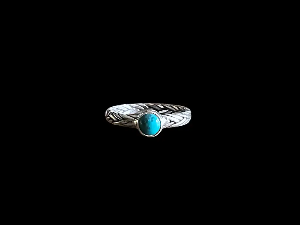 Zilveren dames ring Ciao blue 1 Zilveren schakel ring met turkoois steentje