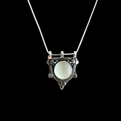 Zilveren hanger en ketting Rosa