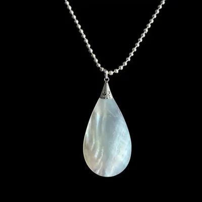 Hanger Noé van witte seashell