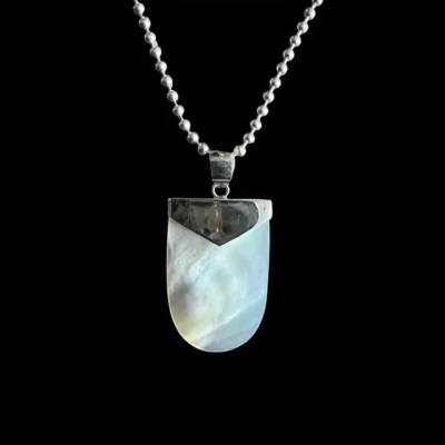 Hanger Da vinci van witte seashell