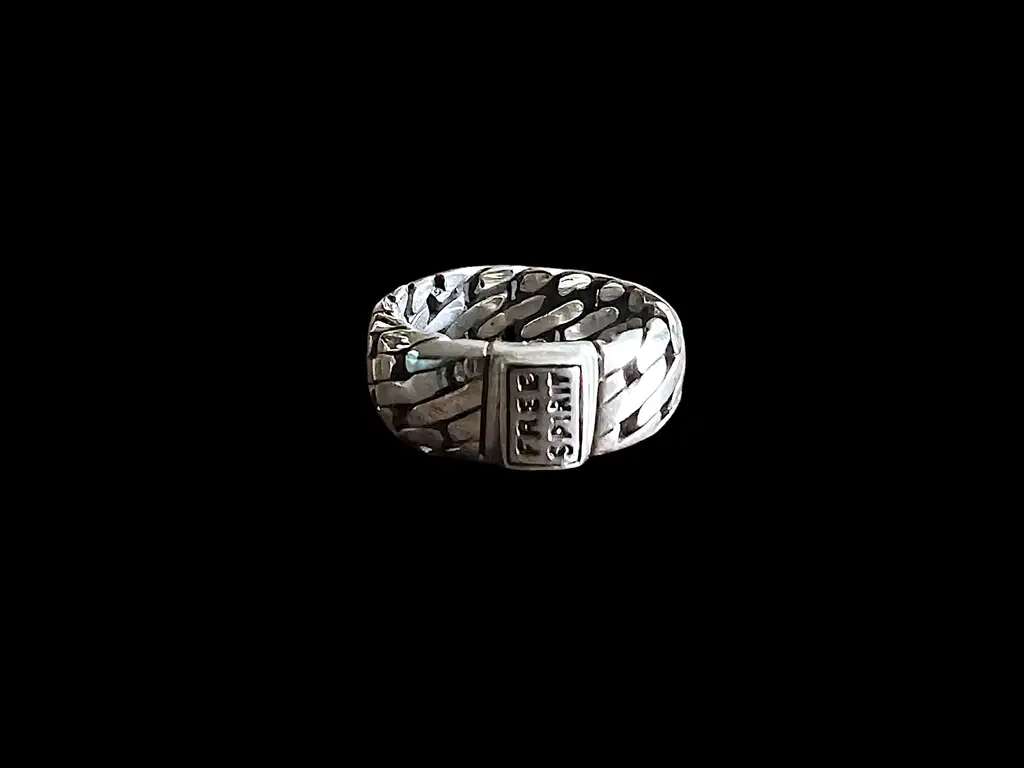 Zilveren dames en heren ring Bono 1 Brede zilveren schakelring. Zilveren ring Bono