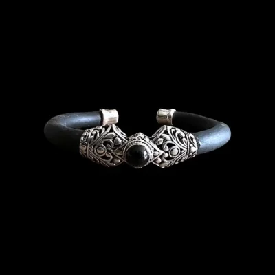 Zilveren dames armband Malaika met onyx steen