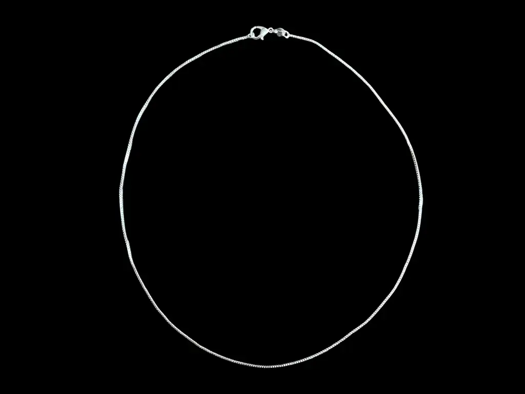 Zilveren ketting Badu 1 Fijne zilveren ketting. Ketting Badu